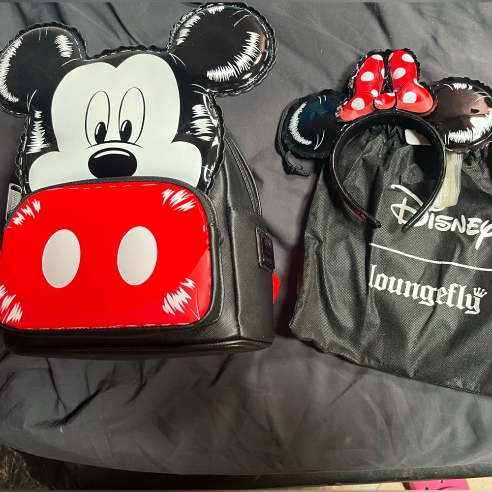 Loungefly Red and Black Minnie Mouse Bag